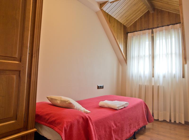 Apartamentos Casa Lavedan Трамакастилья-де-Тена Экстерьер фото