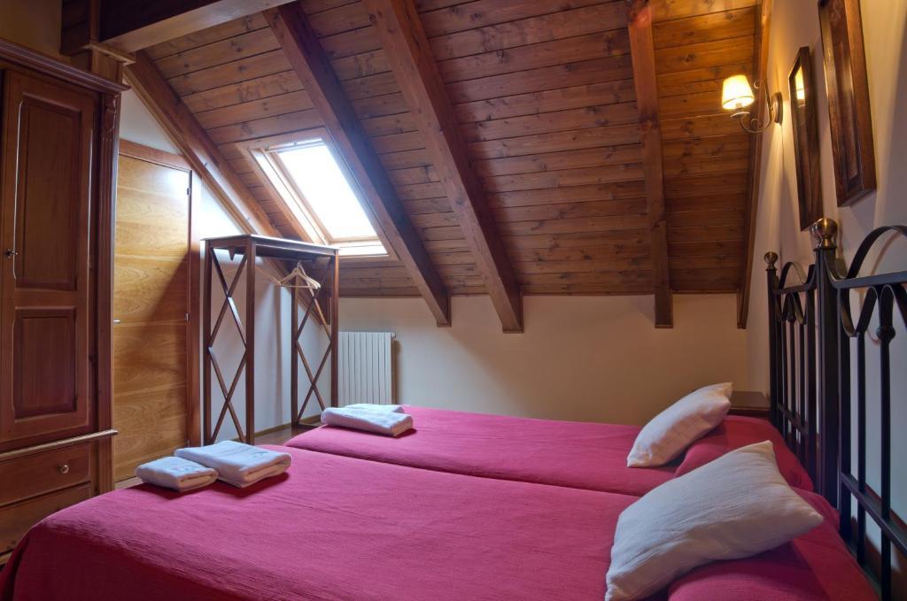 Apartamentos Casa Lavedan Трамакастилья-де-Тена Номер фото