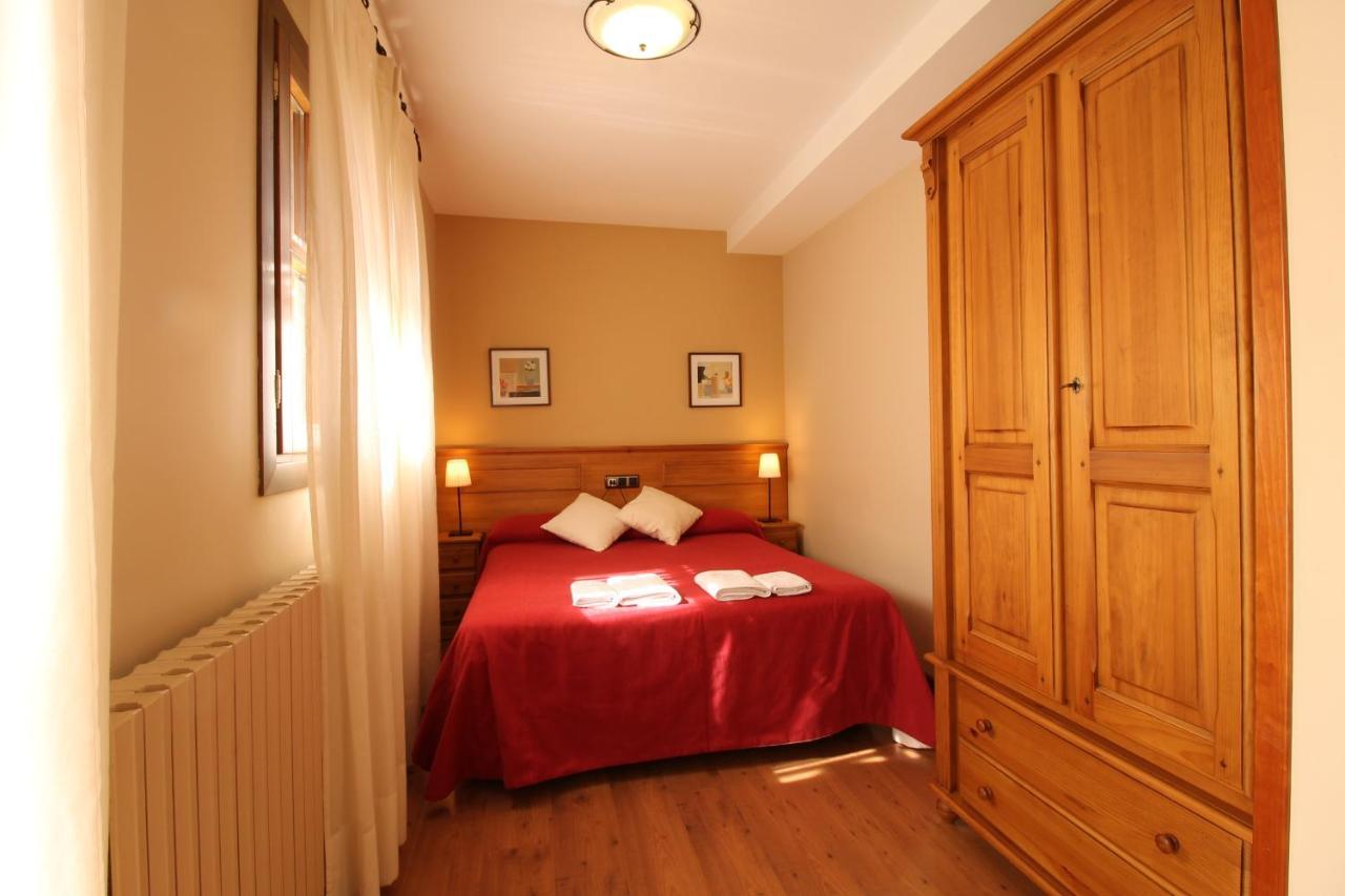 Apartamentos Casa Lavedan Трамакастилья-де-Тена Экстерьер фото